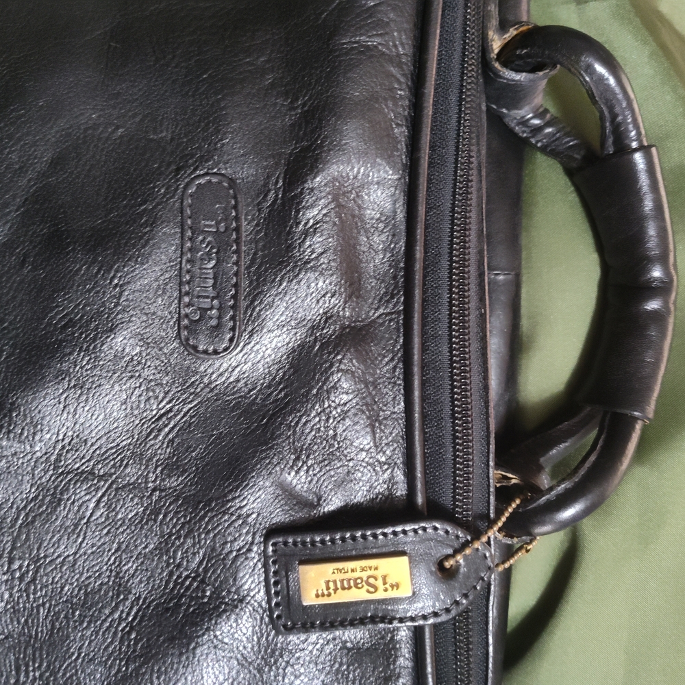 Elegant Black  🌿 Vintage Isanti Genuine Leather Briefcase